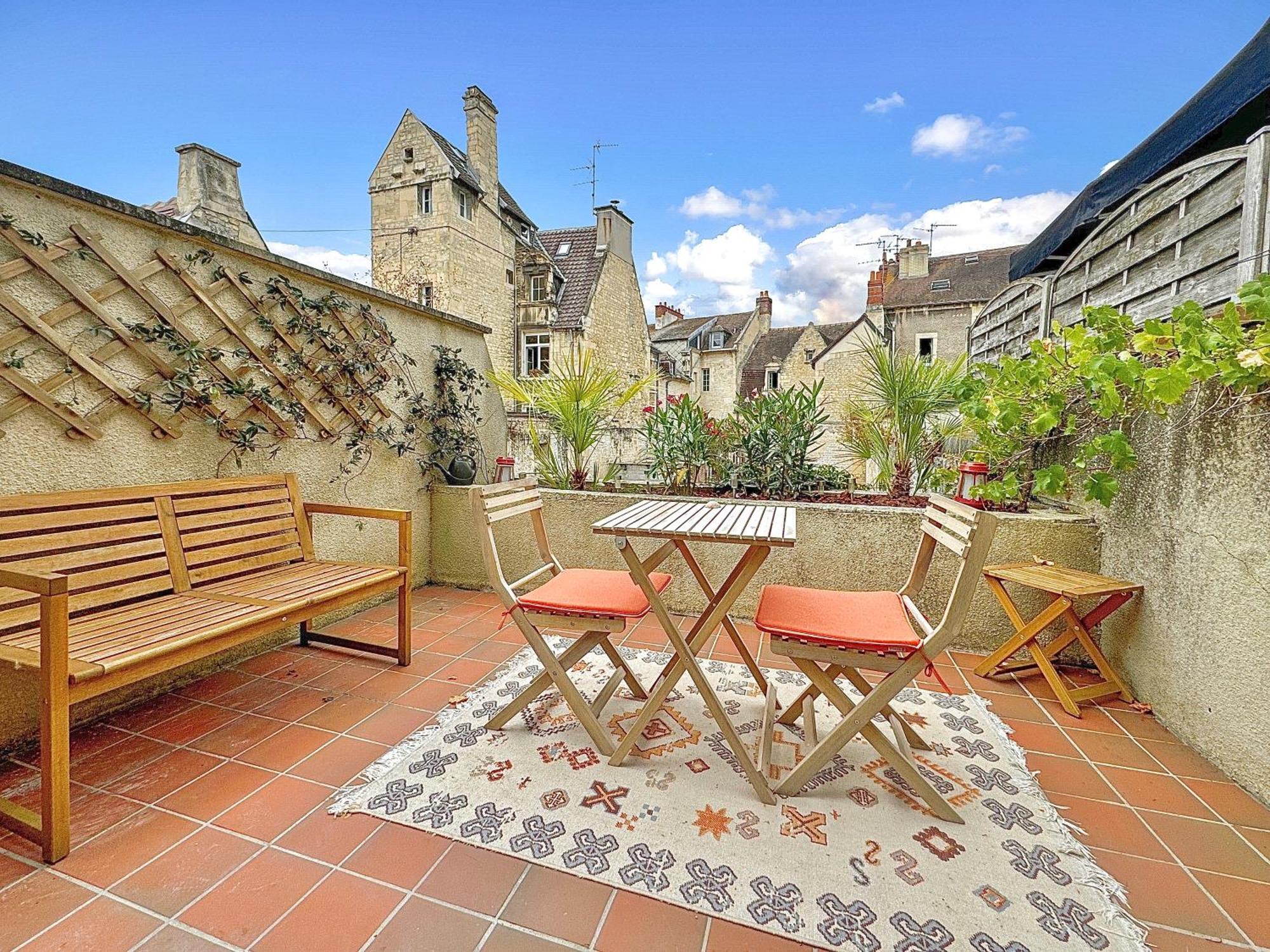 Studio Avec Terrasse - Centre Historique Apartment ก็อง ภายนอก รูปภาพ